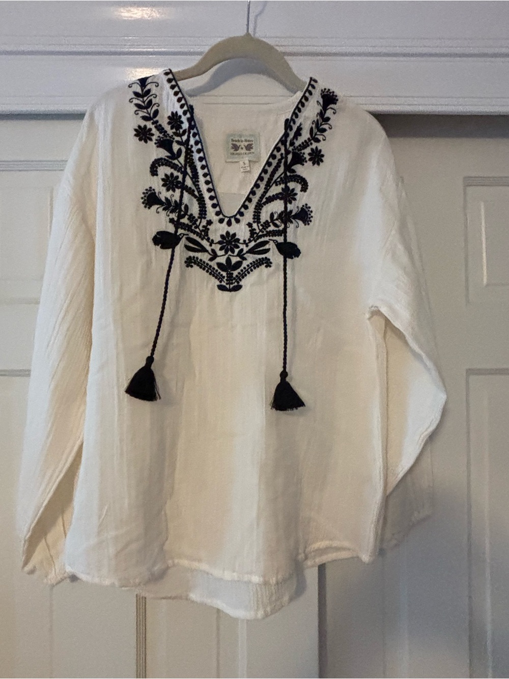Sigrid Olsen White Tunic with Black Embroidery